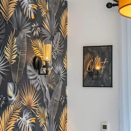 5mn Monaco - Vue - Parking - Piscine - Bb Apartmán Beausoleil